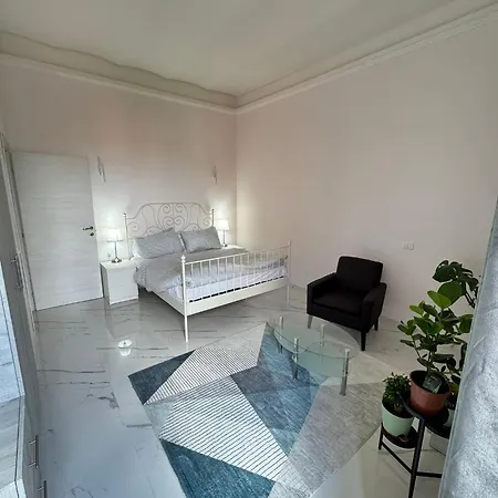 Banga House דירה