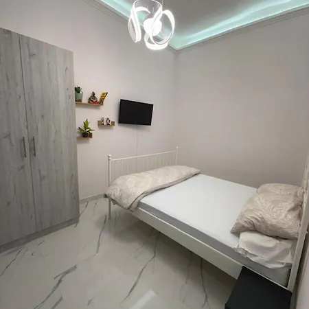 Banga House * Róma